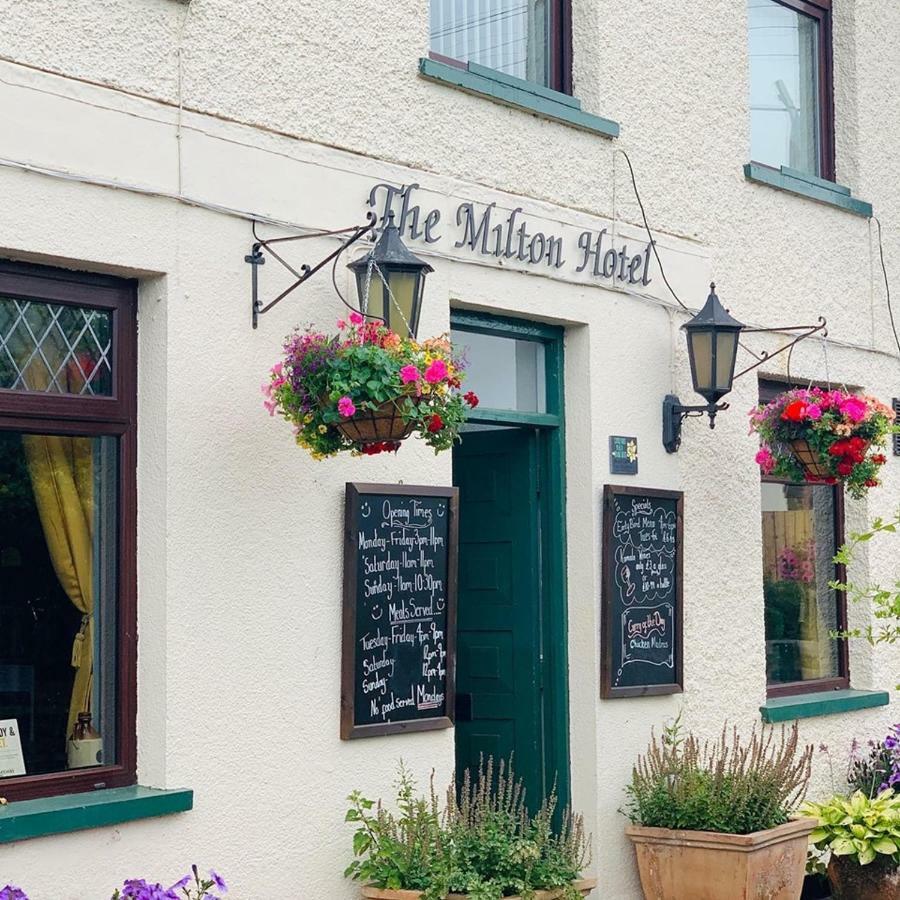 Milton Hotel Llanwern Village Newport (Gwent) Dış mekan fotoğraf